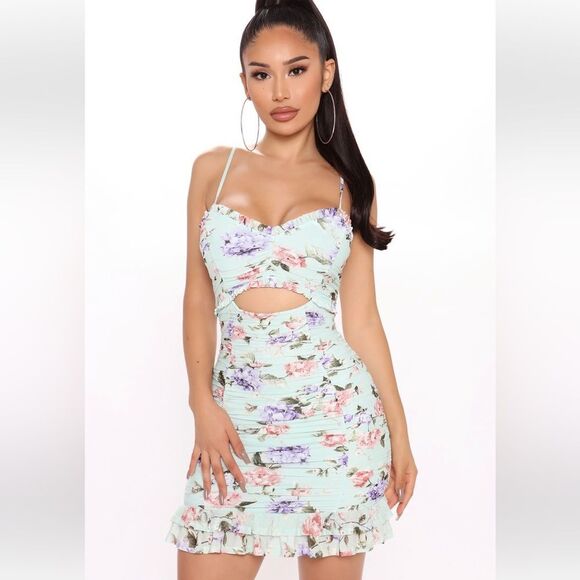 Mint green floral print ruched ruffle mini dress | Medium - Picture 1 of 7
